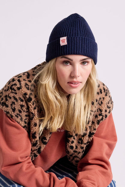 Strong Girls Club Beanie Hat - Oxford Navy